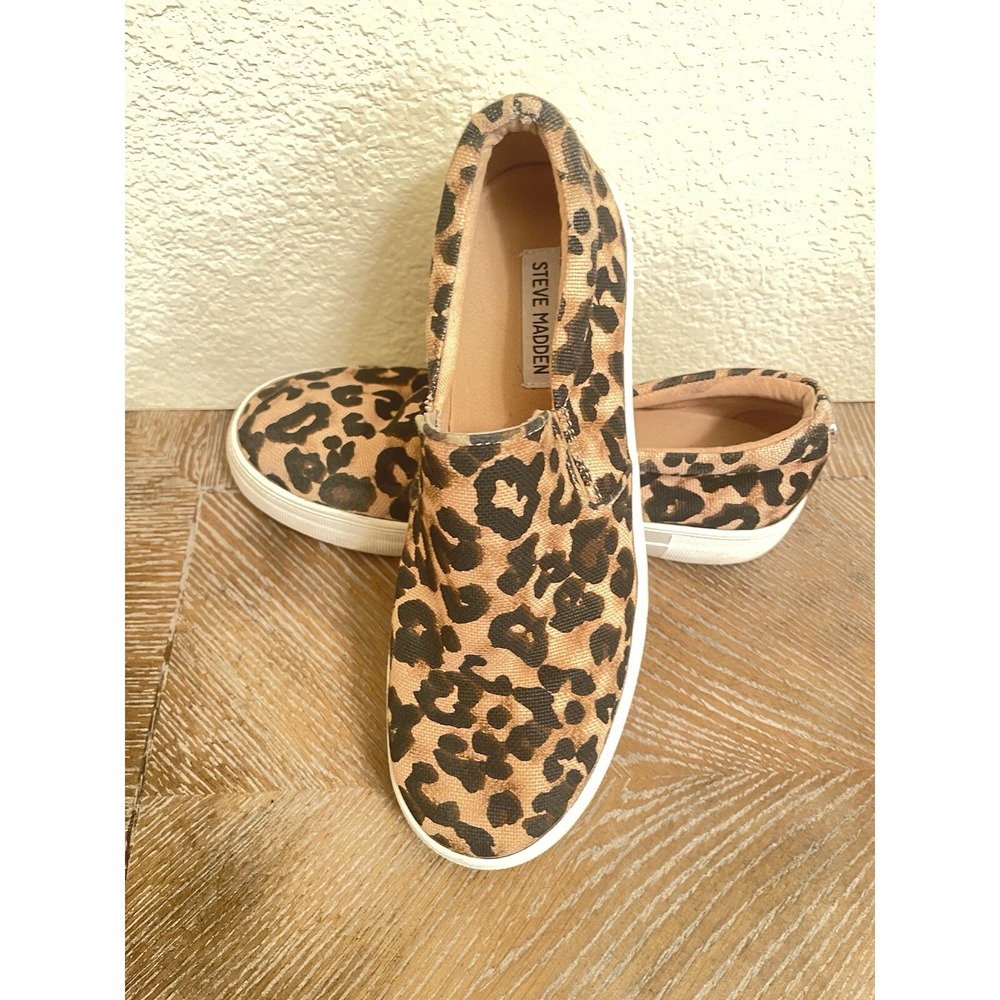 Steve Madden‎ Women's Size 8 Shoes Brown Leopard Sneakers Casual Slip On